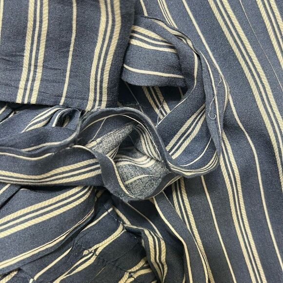 Forever 21 Striped Wide Leg Belted Pants(Size Small) - Picture 9 of 9